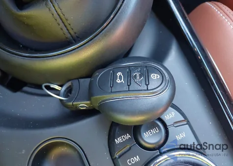 2022 Mini Clubman Cooper S from USA, damaged, VIN WMWLV7C01N2S49449